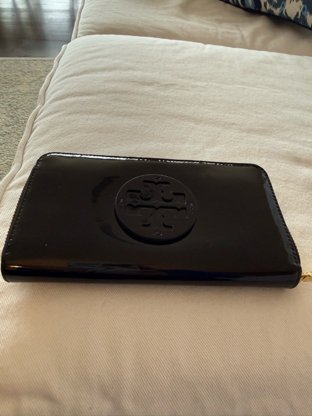 Tory Burch Black Patent Leather Zip-Around Wallet with Logo Medallion